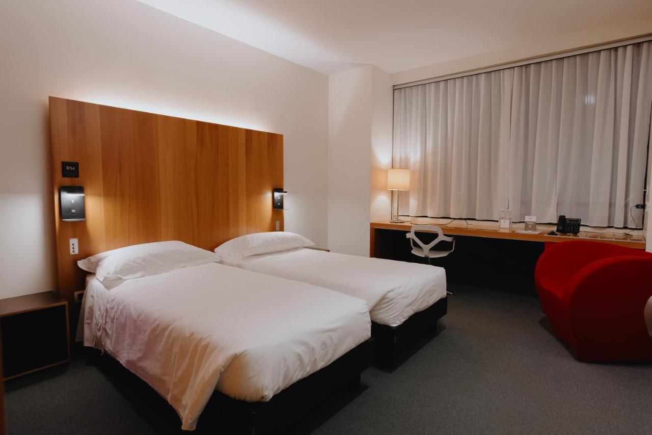 New Ipoint Hotel 圣乔瓦尼·因皮尔斯 外观 照片